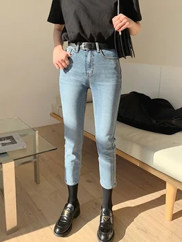 Jeans a gamba dritta ad alta elasticità per le donne stile coreano Chic Skinny Jeans blu chiaro donna pantaloni Cargo morbidi vestiti delle donne