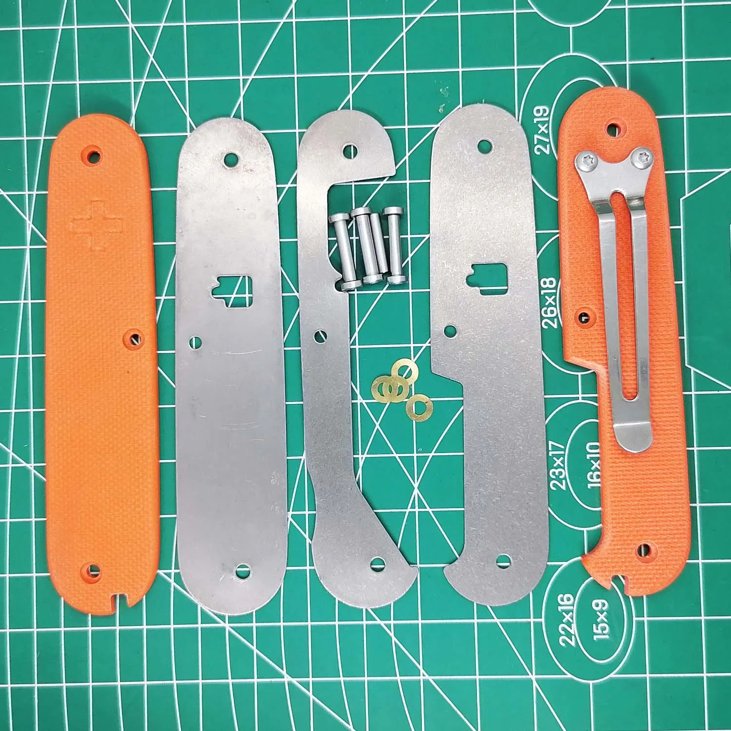 1 Pair Custom Made G10 Scales with Pocket Clip for 91 mm Victorinox Swiss Army Knife Modify Handle for SAK