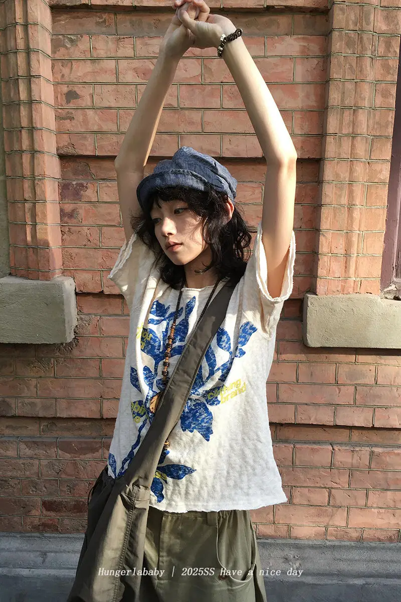 

Vintage Wash Relaxed Fit Tee 2025 Summer Oversized Distressed Shirt Coastal Grandma Aesthetic Lazy Day Top Womens Fashion