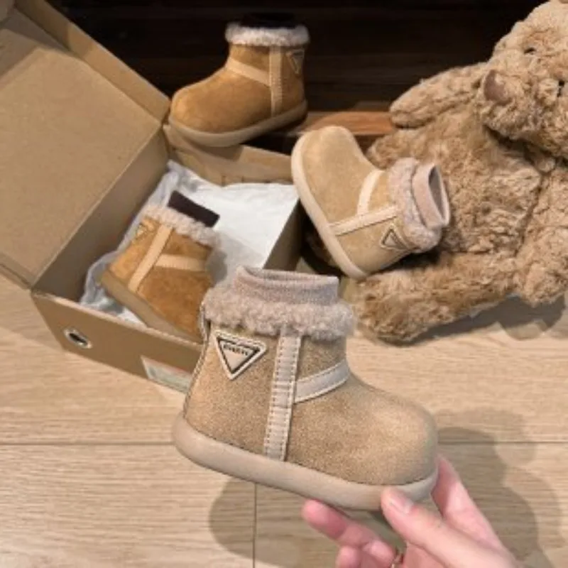 

2025 Winter New Children's Shoes Warm Plush Lining Girls' Leather Boots Snow Boots Anti slip Multi functional Outdoor Snow Shoes