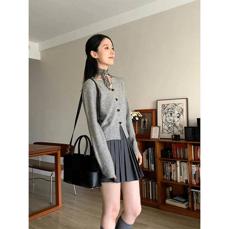 

Корейский вязаный комплект: свитер с V-образным вырезом и юбка с разрезом, женский, модный, осенняя новинка, приталенный, с длинными рукавами