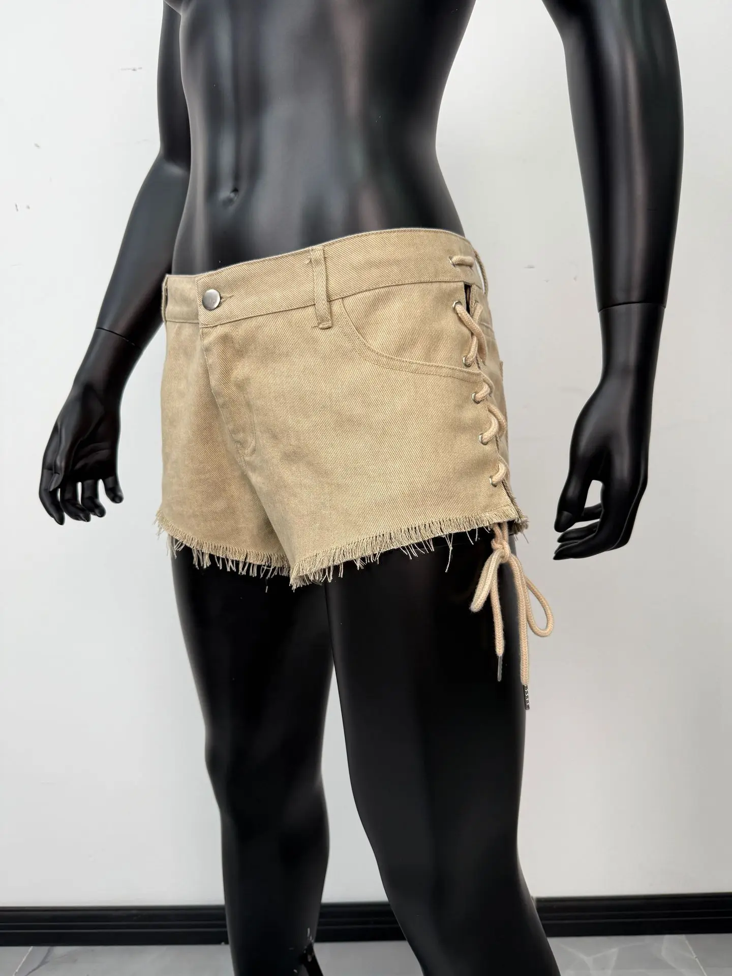 2026 New Summer Women's Lace-up Strap Denim Shorts Washed Beach Y2k Shorts