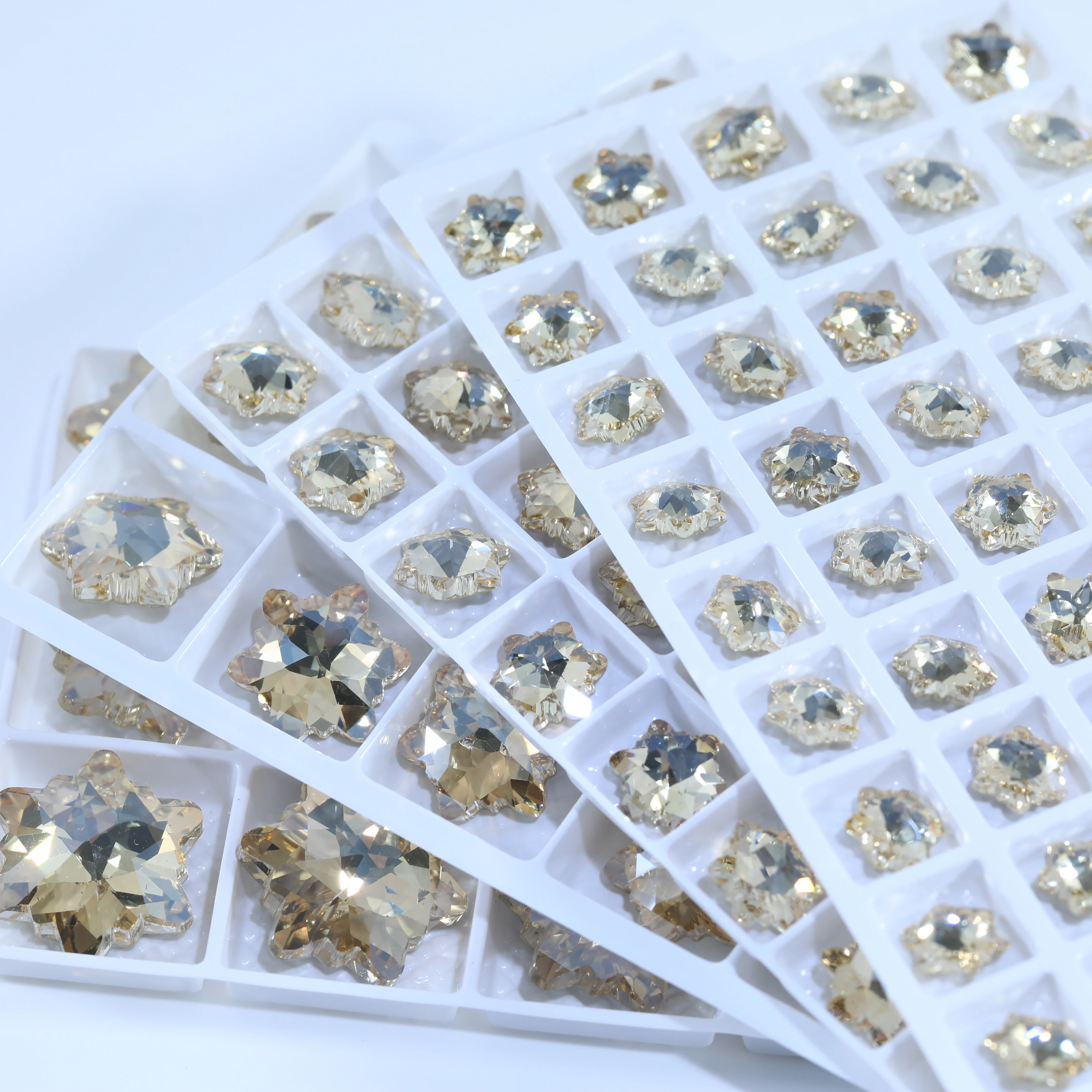 Edelweiss Fancy Stone Glänzende Kristalle Weihnachtskollektion Strasssteine DIY Bastelzubehör Haarschmuck Nagelkunst Taschenzubehör – Detail 2