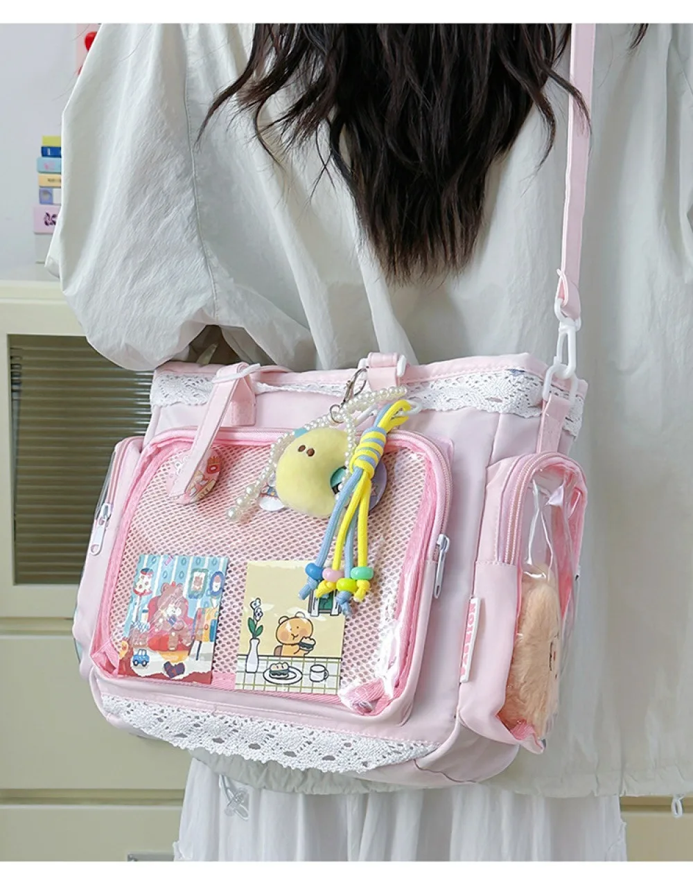 Kawaii Gelbe Spitzen-Ita-Tasche, Große Kapazität, Transparentes Fenster, Anime-Pin-Display, Schultertasche, Lolita Niedliche Handtasche für Comic-Con – Detail 5