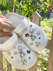 20pcs Hole Shoes Decoration, Detachable Small Teddy Bear Rhinestone For Sandals And Beach Shoes