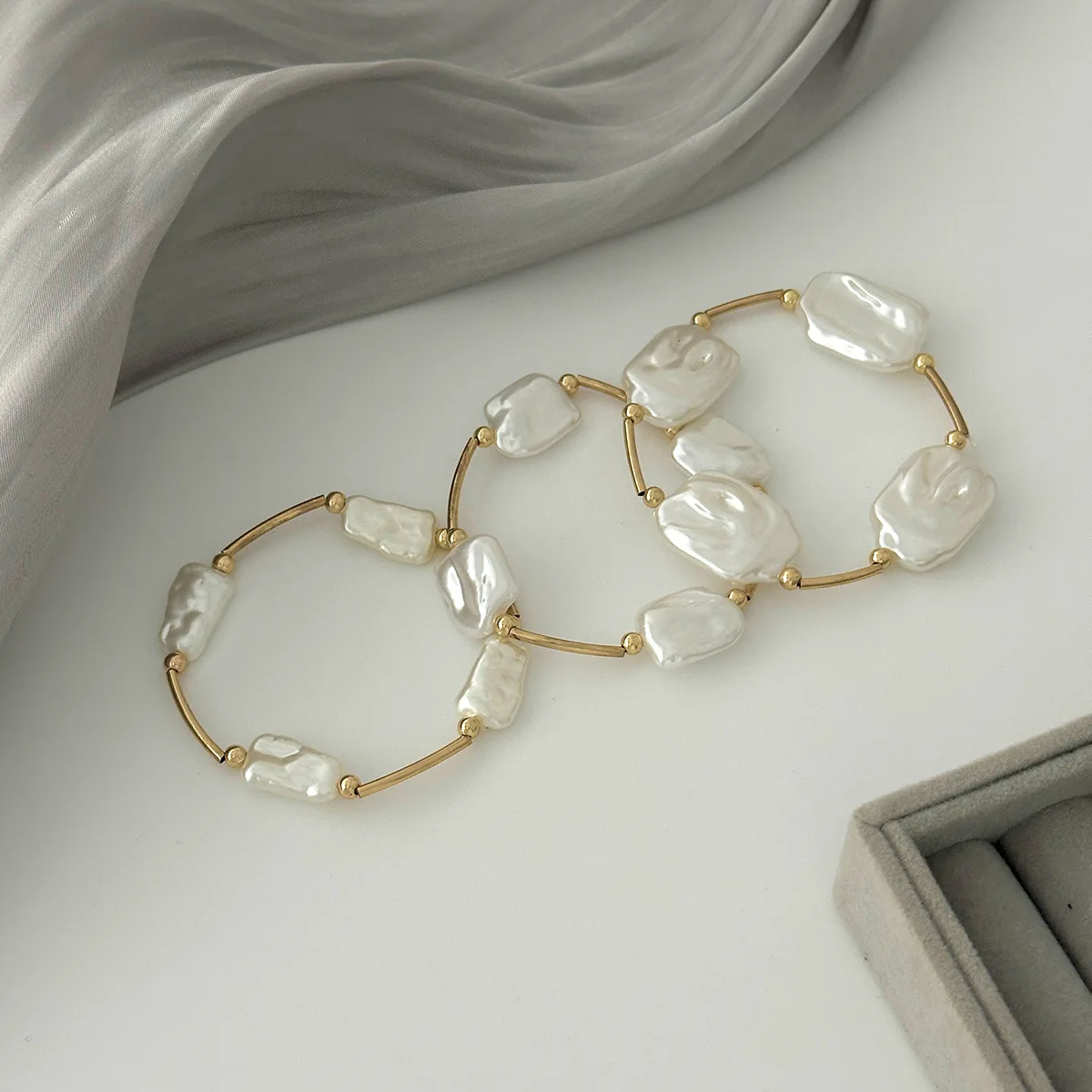 Juego de 3 piezas de pulseras de perlas barrocas irregulares, pulsera elástica con temperamento de nicho para mujer, regalos de joyería de moda para fiesta