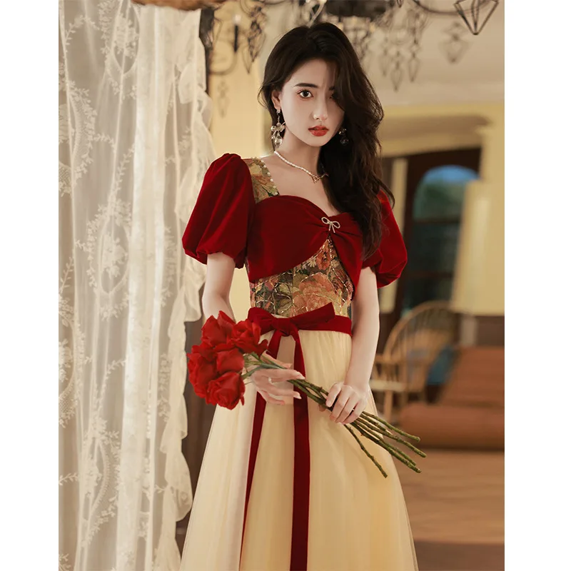 

Cheongsams Toast Clothing Bride 2023 New Burgundy Wedding Engagement Evening Dress Women Temperament Back Door Qipao Skirt