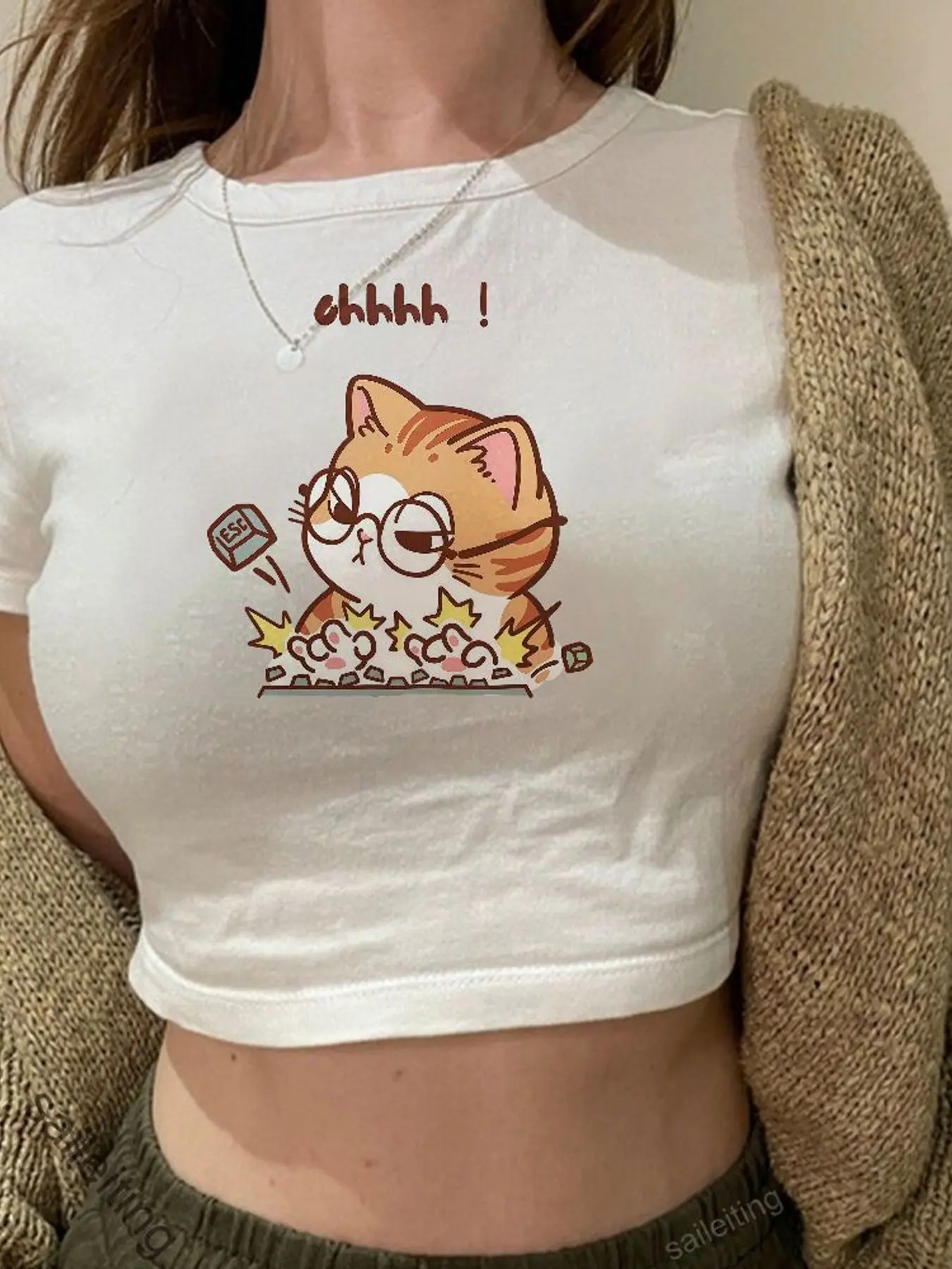 Funny Cartoon Cat T-Shirt Women Short Sleeve Crop Top Surprise Expressive Eyes Glasses Sparkles 100 Book Print Summer Casual