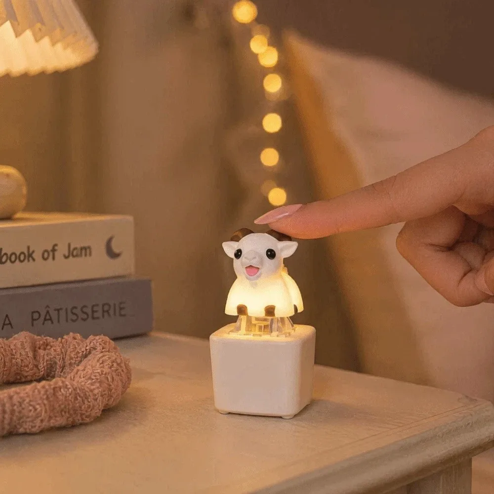 Mine Sound Little Lamb Pressing Sound Keychain Sheep Design Playful Behavior Keyboard Fidget Keychain Funny Clicky Button