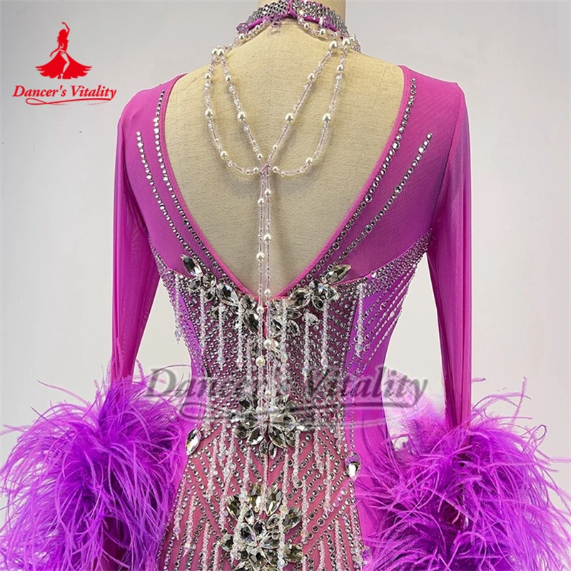 الكبار الفالس الرقص الاجتماعي الأرجواني ريشة النعام طويلة الأكمام AB الأحجار الكبيرة سوينغ فساتين فاخرة مخصصة حيوية الراقصة