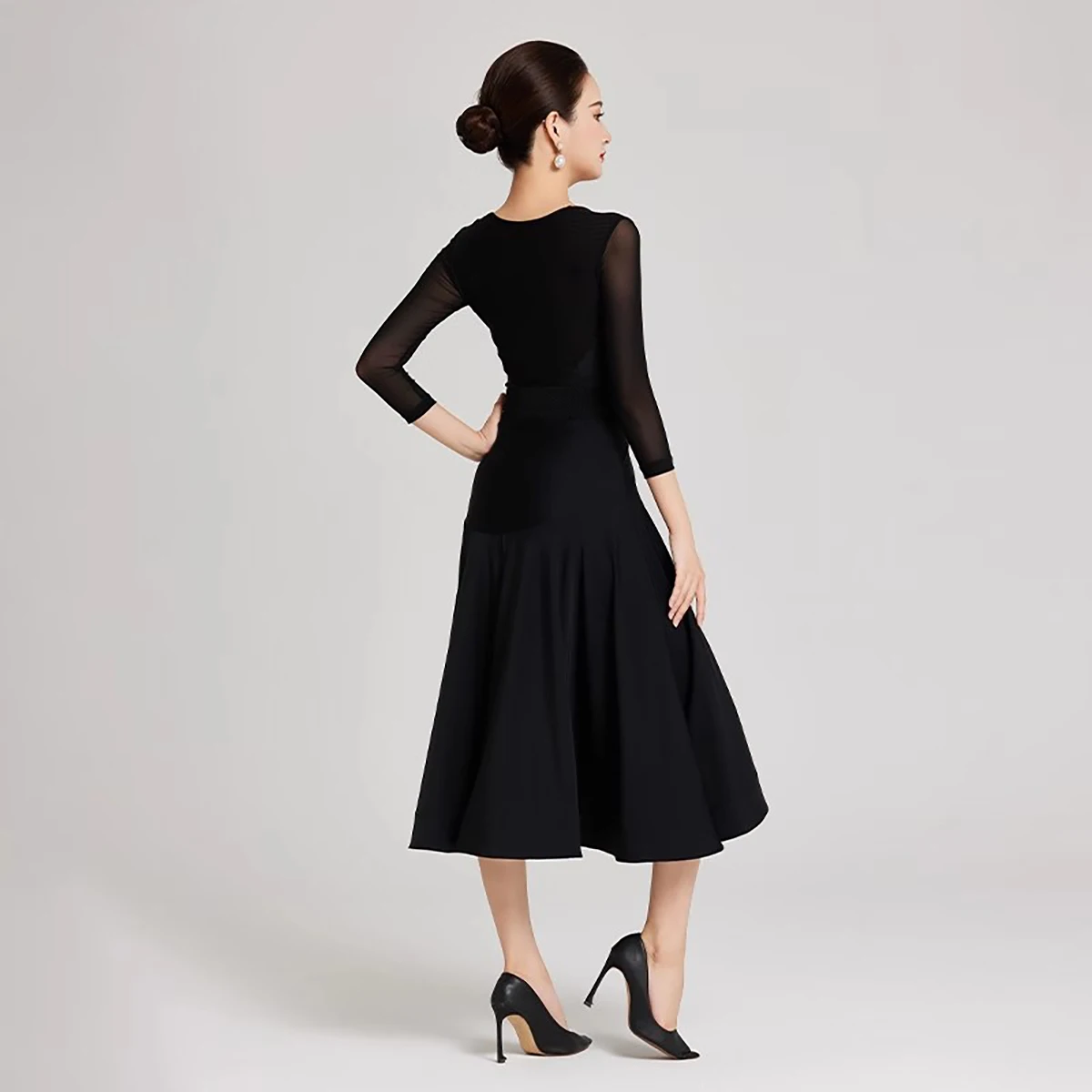 Robe de danse de salle de bal pour femmes, Costumes d'entraînement modernes, robes de danse de valse Standard, nouvelle collection 2025