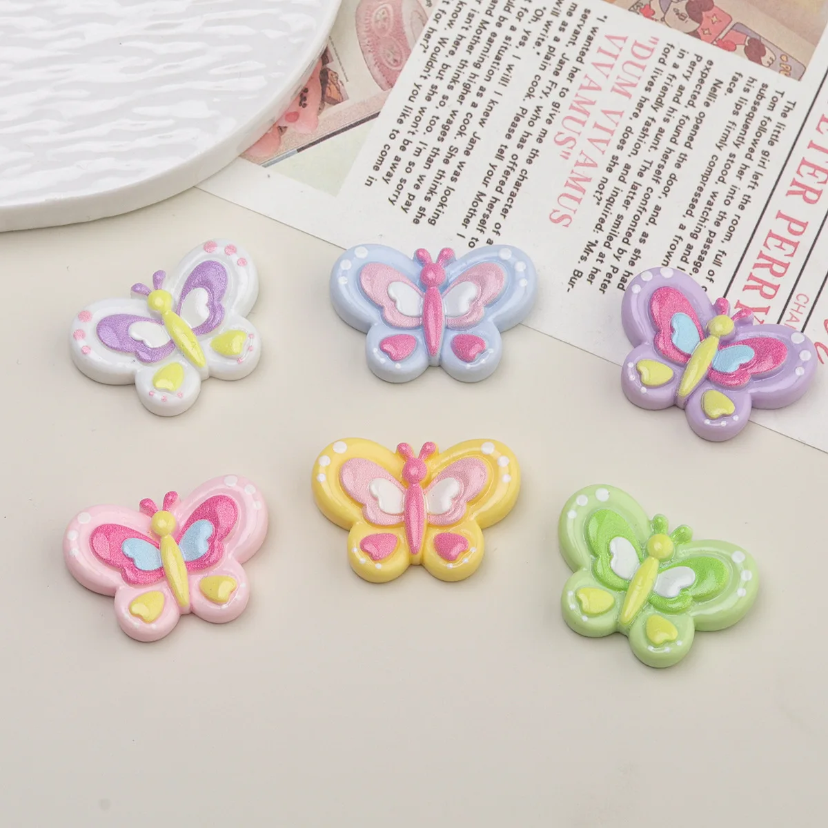 

5 шт., мини-бабочка, мультяшные аксессуары из смолы, мусорный чехол «сделай сам», подвески, миниатюрные матеры ручной работы, ювелирные изделия, принадлежности для рукоделия