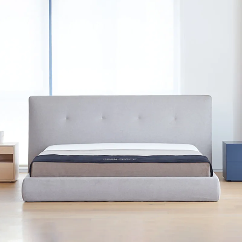 Simple home silent wind fabric bed modern simple Nordic master bedroom widescreen double 1.8 meters minimalist designer bed