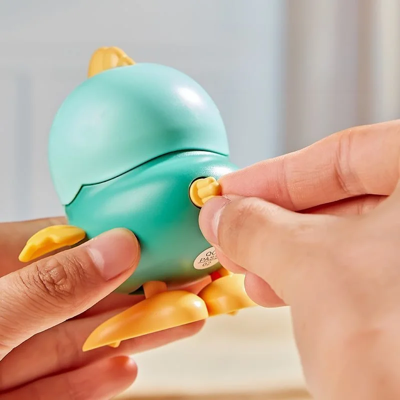 6 قطعة لعبة جديدة على شكل دجاجة لطيفة على شكل رسوم كرتونية مضحكة متذبذبة للأطفال تويا أنيمي تململ ألعاب أطفال قابلة للجمع هدية