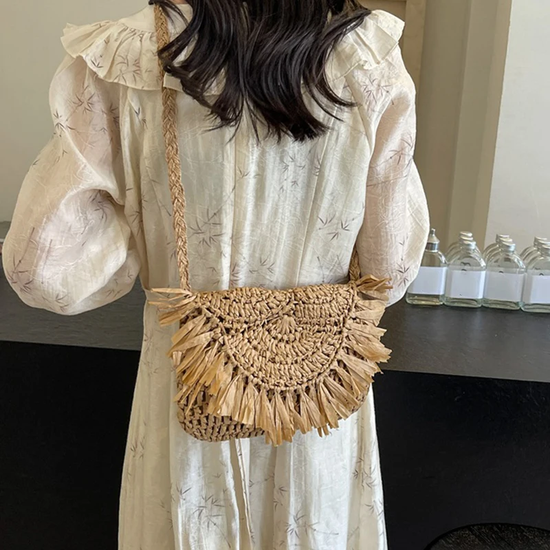 Summer Straw Bags For Women Handmade Tassel Beach Bags Raffia Rattan Woven Handbags Vacation Shoulder Crossbody Bags