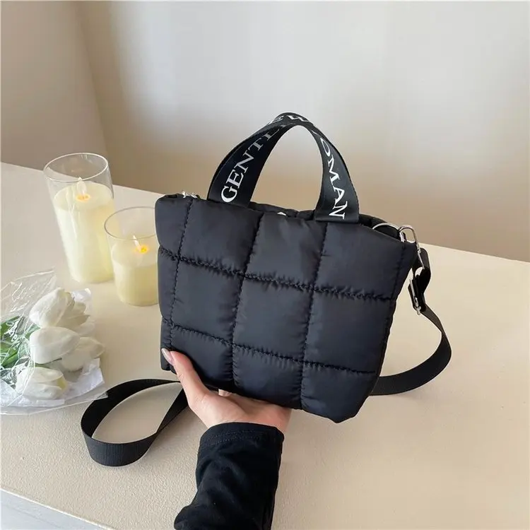 

Large Capaci Cotton Lined Nylon Women's oulder Bag 2025 New Sle College Trendy Tote Bag Zipper Closure Handbag