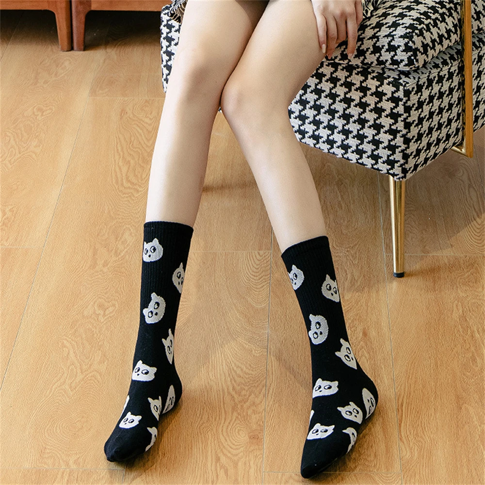 Chic New Women\'s Cute Cat Face Black White Socks Korean Harajuku Kawaii Kitten Hipster Casual Christmas Gift Dropship