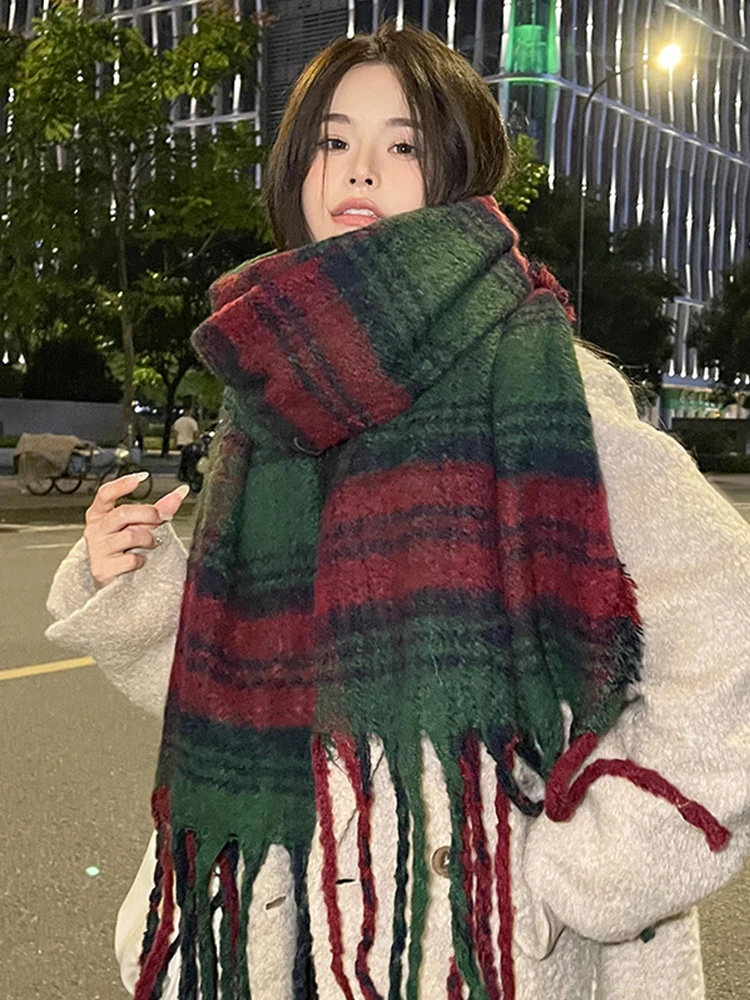 New Red Green Color Matching Plaid Retro Scarf Headscarf Winter Women Ladies Men Scarve Pashmina Mujer Foulard Wrap Shawl Unisex