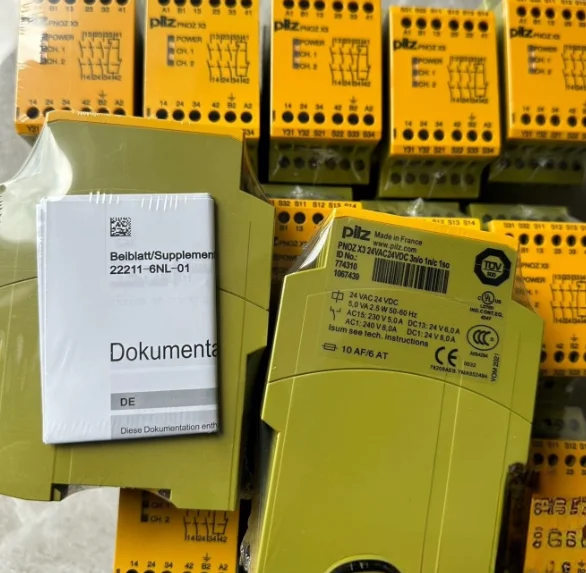 

PNOZ E1vp 10s 774131 774314 784131 774130 772143 Brand new original PiIZ safety relay