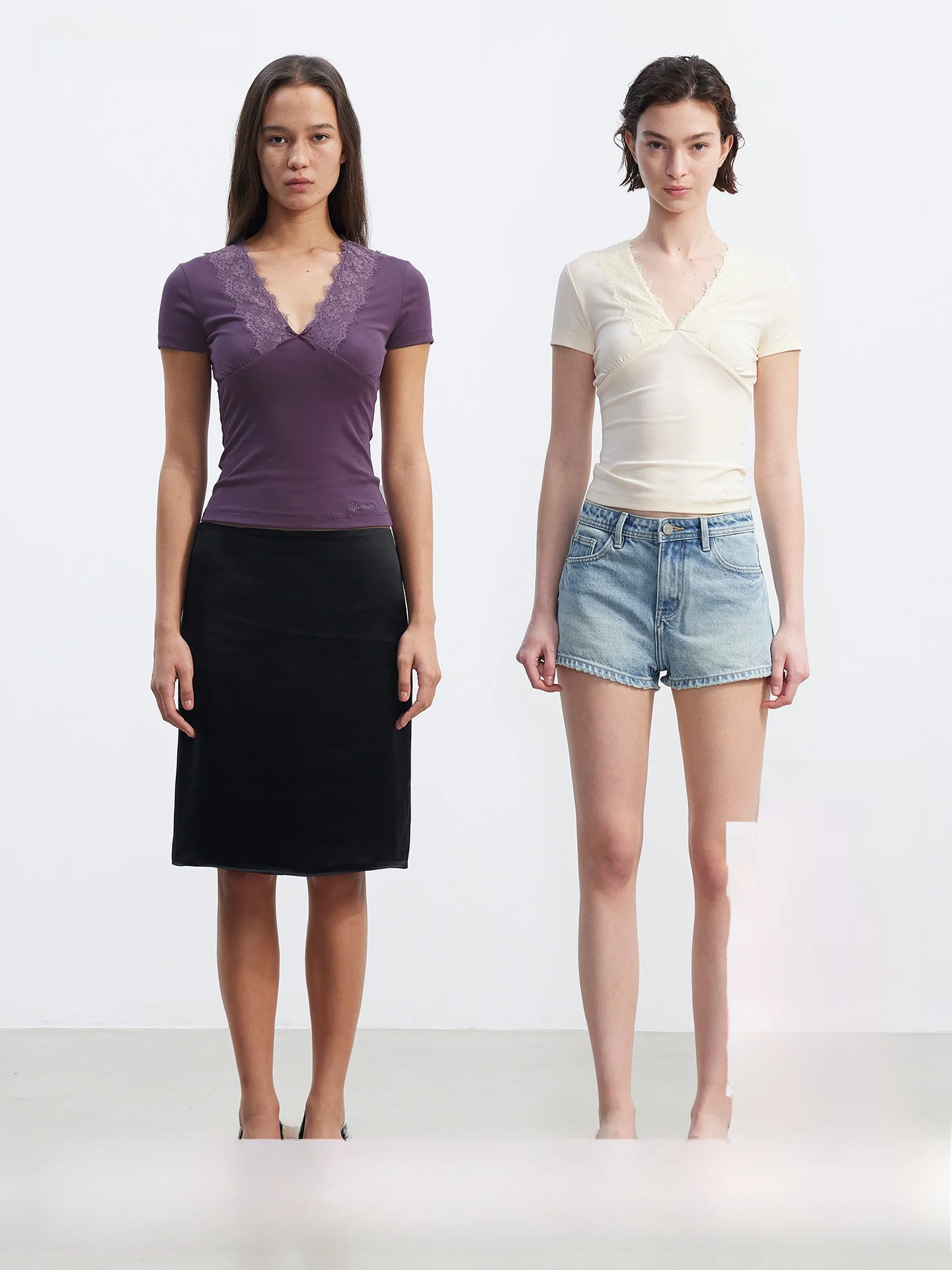 

AFTADAWN Lace Trim V-neck Knot Waist-cinching Elastic Short Sleeve T-shirt Top Women's Fashion Summer Cotton Blend