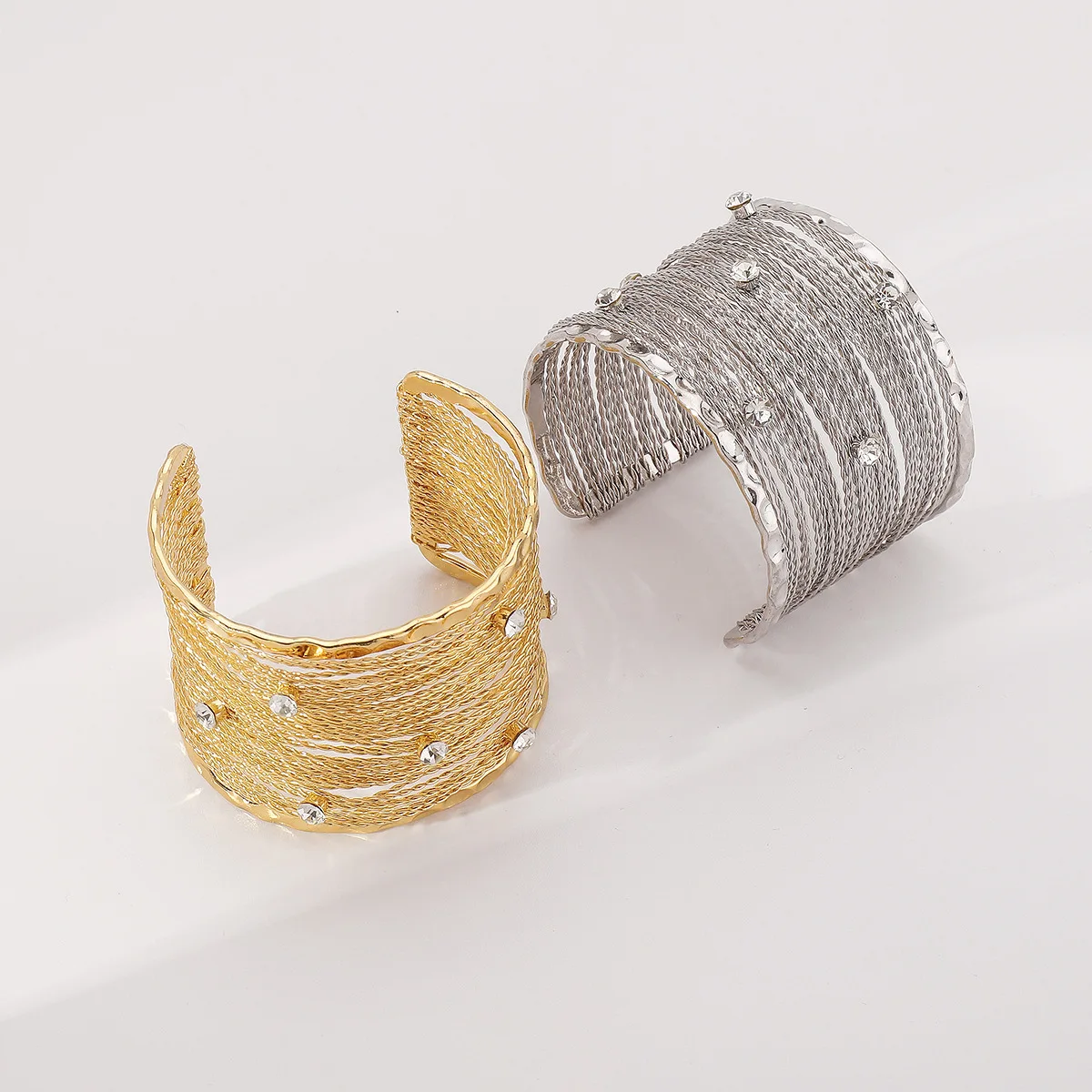 New Rhinestone Punk Wide Cuff Bangles For Women Vintage Metal Brushed Wire Bracelets Bangles Boho Fashion Pulseras Jewelry Gifts