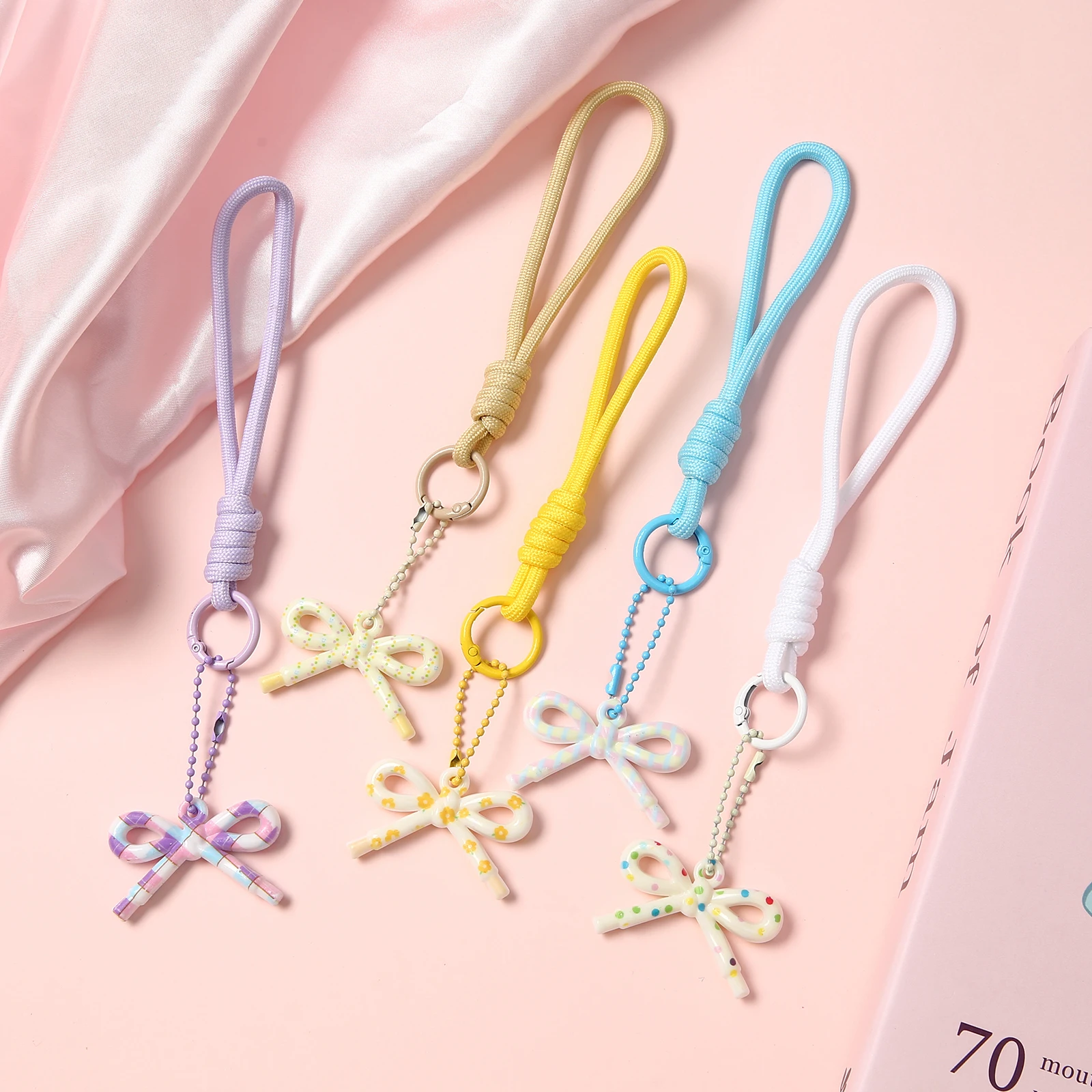 Sweet Pastel Floral‑Pattern Bow Charm Color Braided Lanyard Keychain Cute Resin Bow‑Knot Pendant Y2K Aesthetic Accessory
