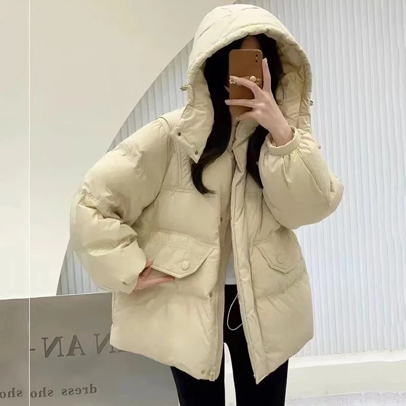 Piumino da donna caldo con cappuccio in piumino d'anatra bianca 2025 Piumino da donna spesso allentato casual con impunture in vita coreana di nuova moda H474