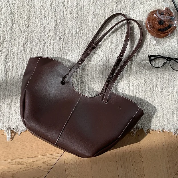 Vintage Women Handbag Large Capacity Portable Shopping Shoulder Bag Luxury PU Leather Ladies Commuter Underarm Totes Bag Bolsa image 3