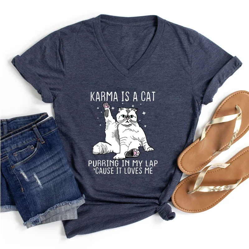 Womens V Neck Tops Karma Is A Cat Graphic Tee Short Sleeve Streetwear Tshirt Y2k Vintage Animal Shirt Funny Cats T Shirt Women