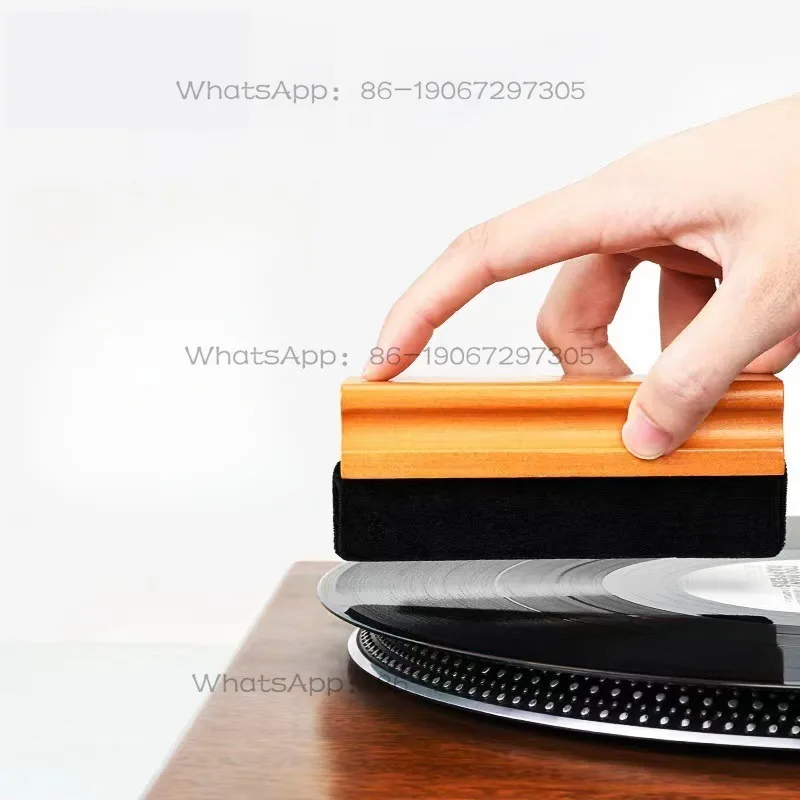 Velvet Record Brush Phonograph Vinyl Wash Cleaning Brush CD Record Dust Cleaning Sweep