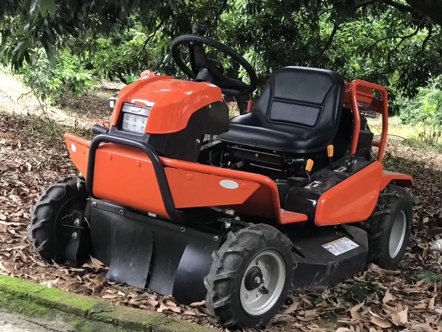 Rasenmäher 9GZ-181, Rasenmäher mit grünem Riemen zum Aufsitzen, Rasenmäher mit Zweiradantrieb