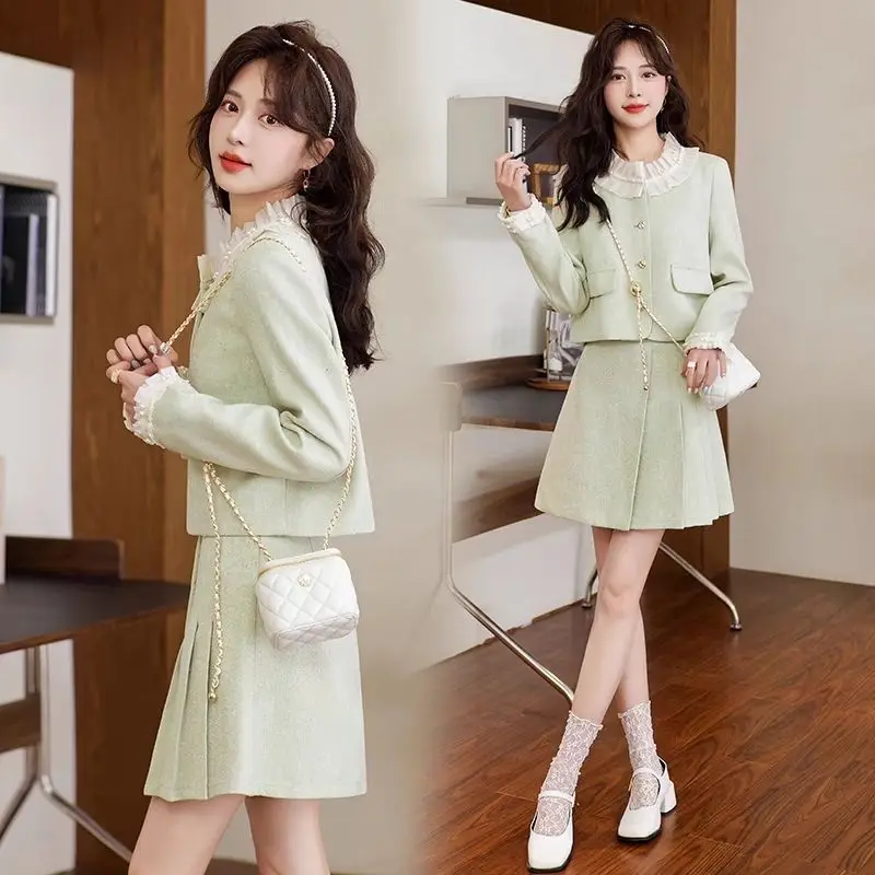 Early Spring 2024 New Elegant Tweed Two-Piece Set for Petite Women Female Office Lady: Korean Style Chic Jacket and Skirt Sweet