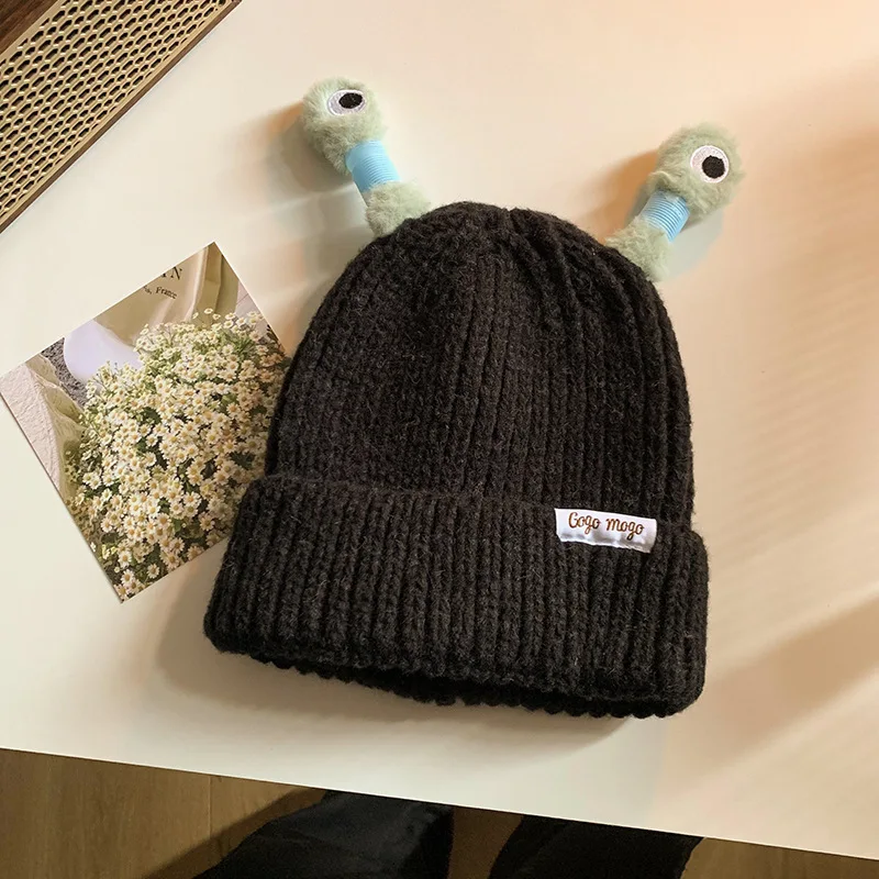 Niedliche Cartoon-schrullige lichtemittierende Tentakel-Strickmütze, Eltern-Kind-Modelle, warme Wollmütze, Augen, lichtemittierende Beanie, Monstermütze – Detail 5