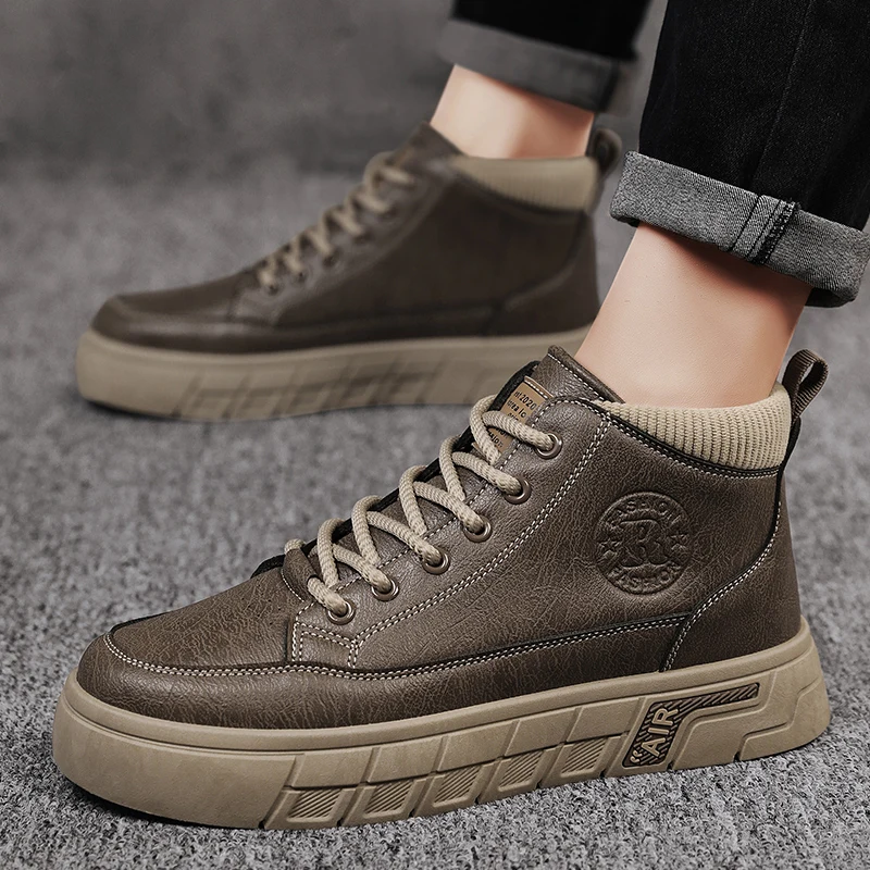 

Autumn Leather Men's Sneakers Skate Footwear Flat Anti Slip Fashion Shoe Male New Trends 2025 Leisure Casual Outdoor Ankle Boots