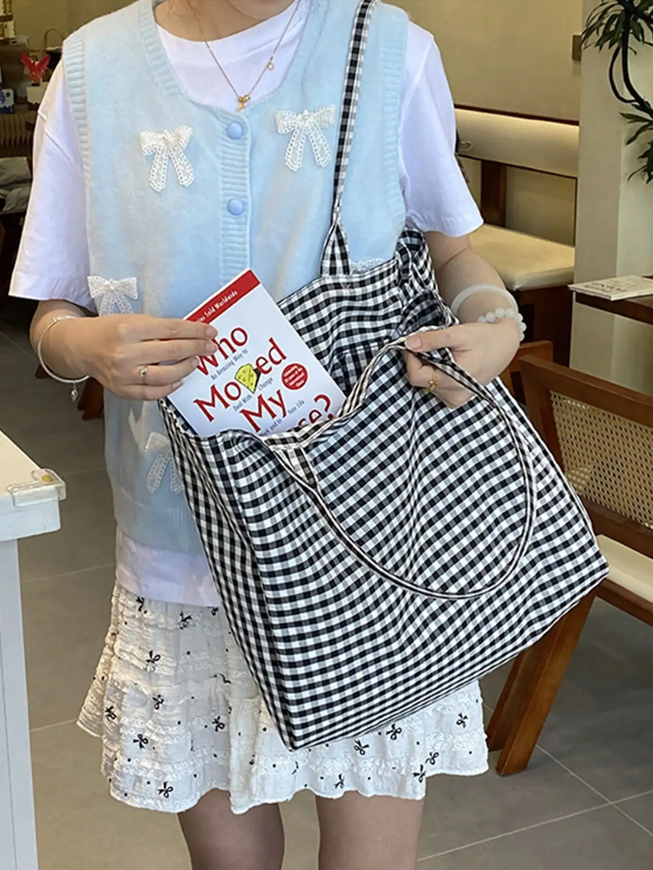 (Customized) Customized embroidered simple checkered canvas shoulder bag original large capacity niche multifunctional commuting view 6