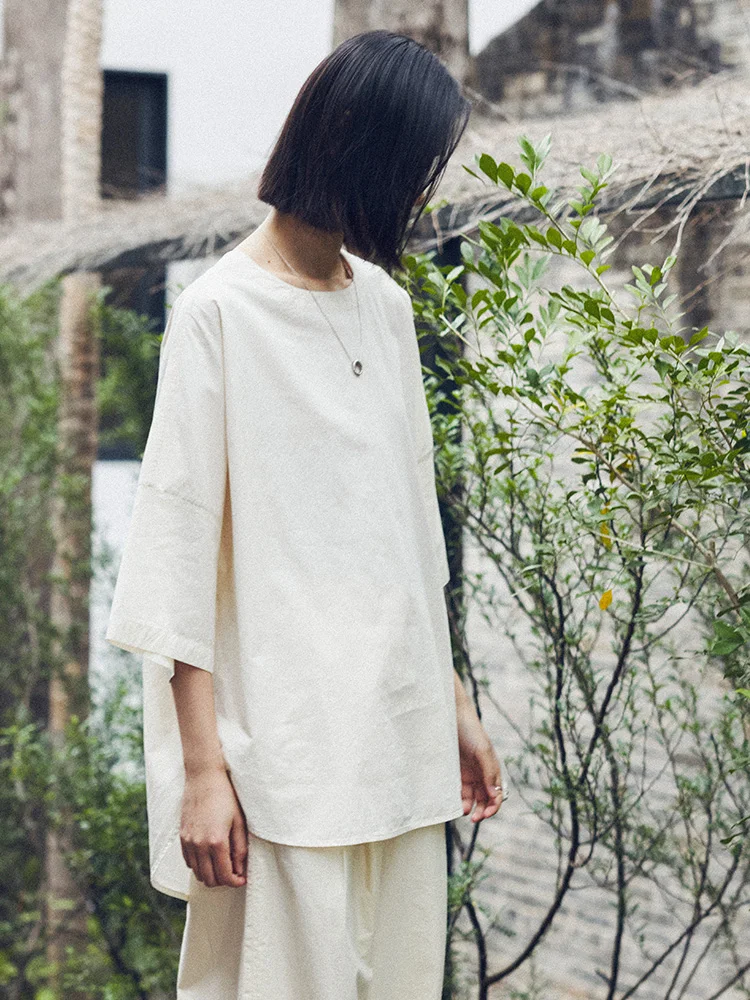 

Original Women's T-irt Loose Silhouette Side Slit ort Sve Pure Color White Top Silk Cotton Blend Casual Summer Top