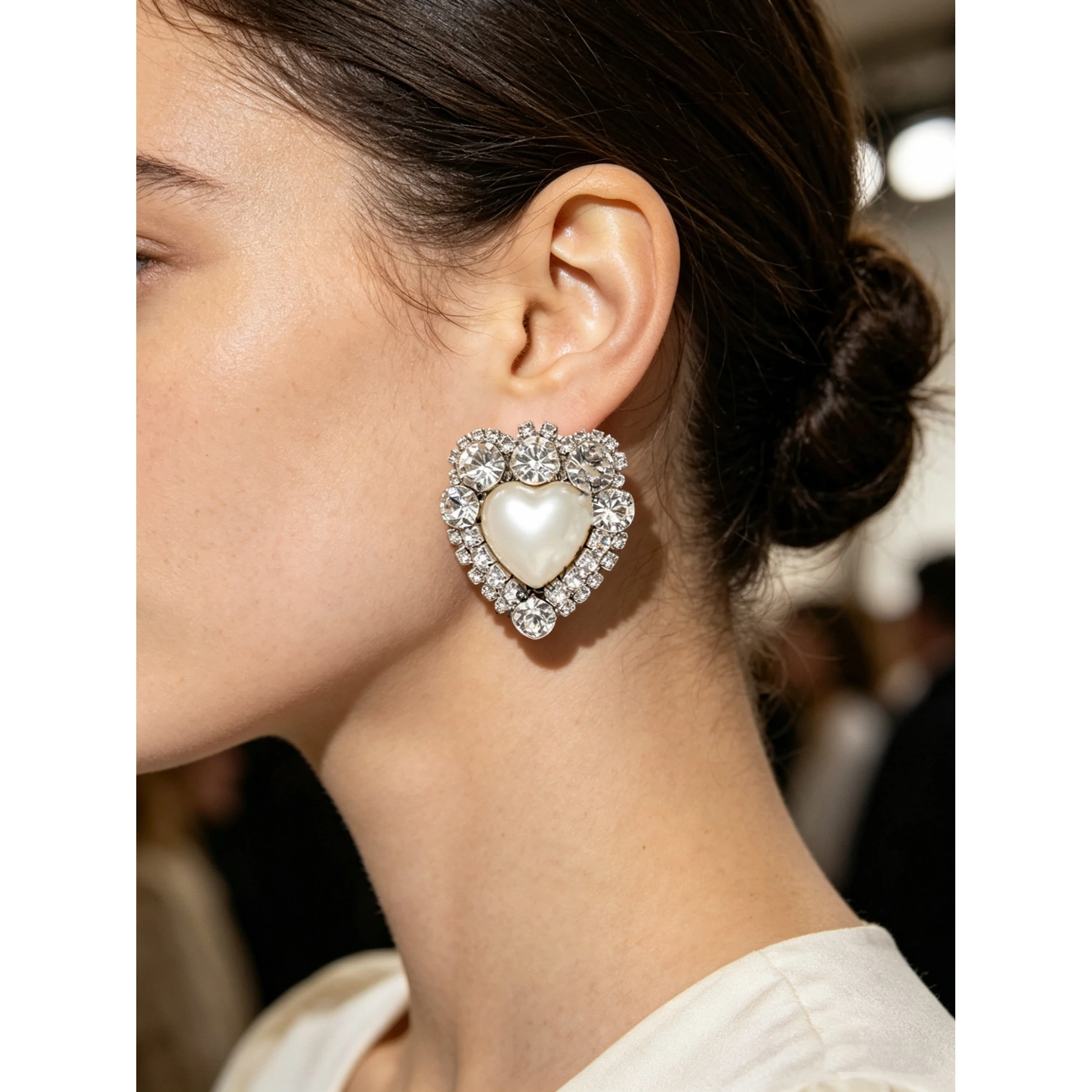 

Europe Fashion Designer Heart Crystal Earrings Ear Clip Woman Top Quality Brand Jewelry
