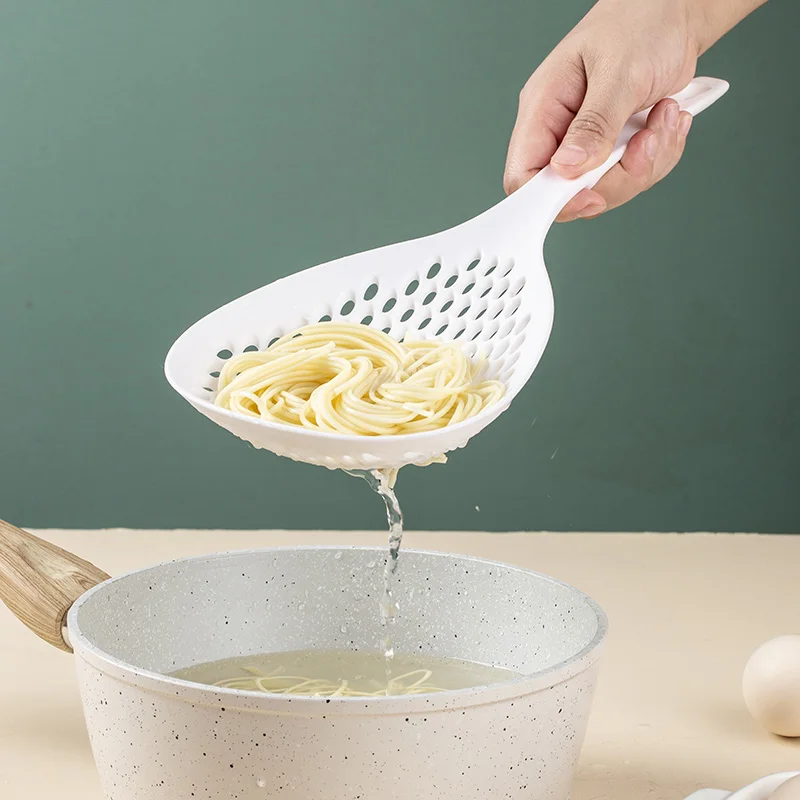 

Japanese Large Colander Kitchen Long Handle Noodle Spoon Skimmer Strainer Fry Food Mesh Portable Filter Home Kitchen Tool