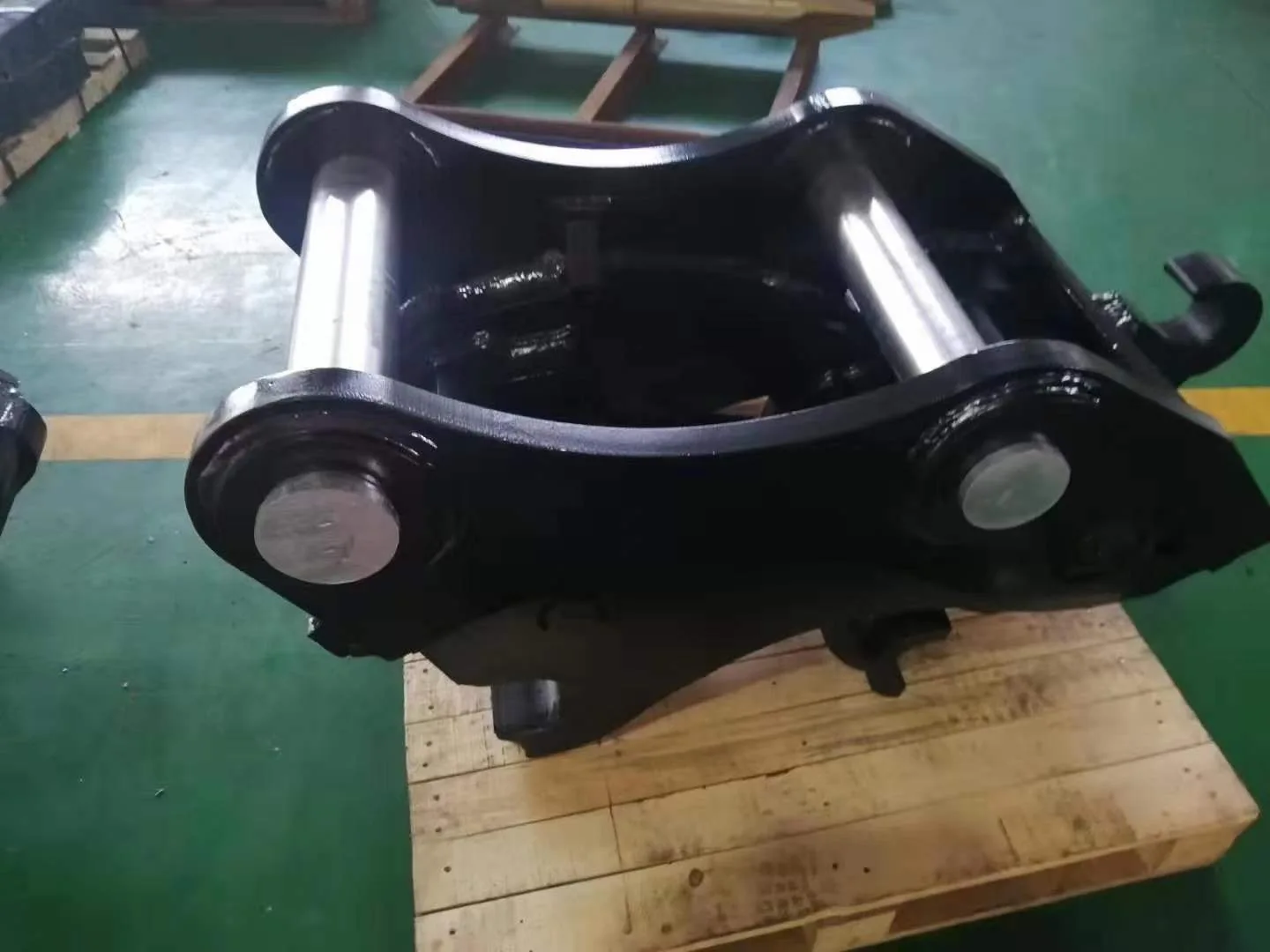 중국 제조업체의 굴삭기 퀵 커플러, 건설 장비 핵심 엔진을 위한 간편하고 효율적인 부착물 교체