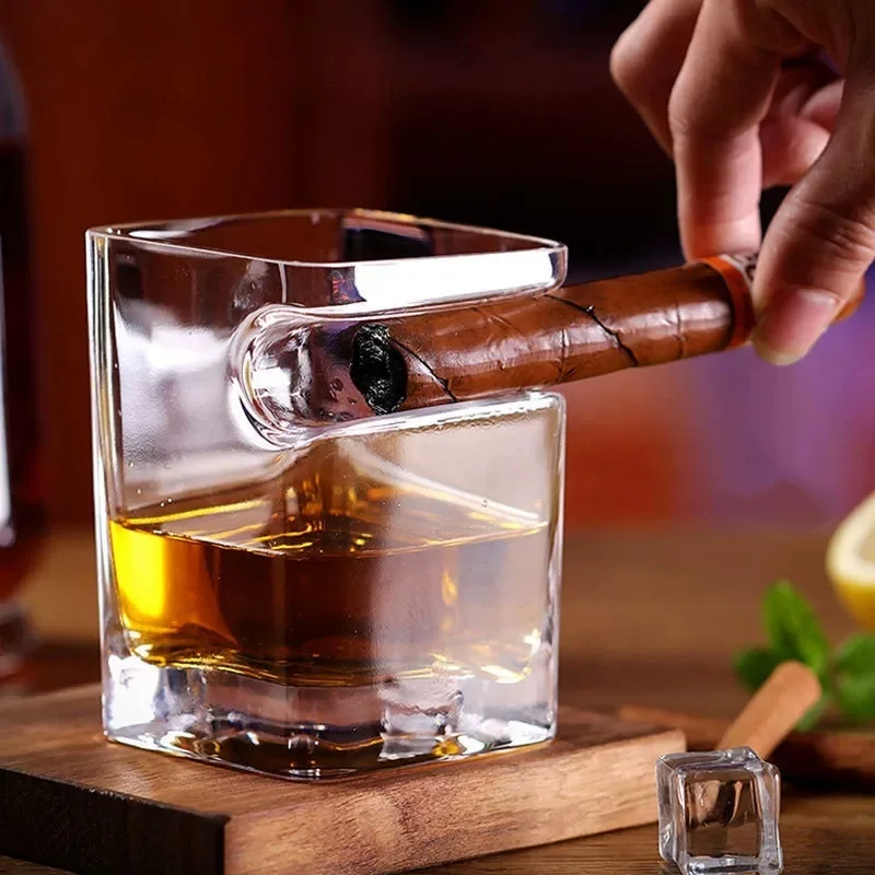 

Fashion Glass for Whiskey and Cigar Lead-free glass material Thick-bottomed strong liquor crystal glass imported wine cup