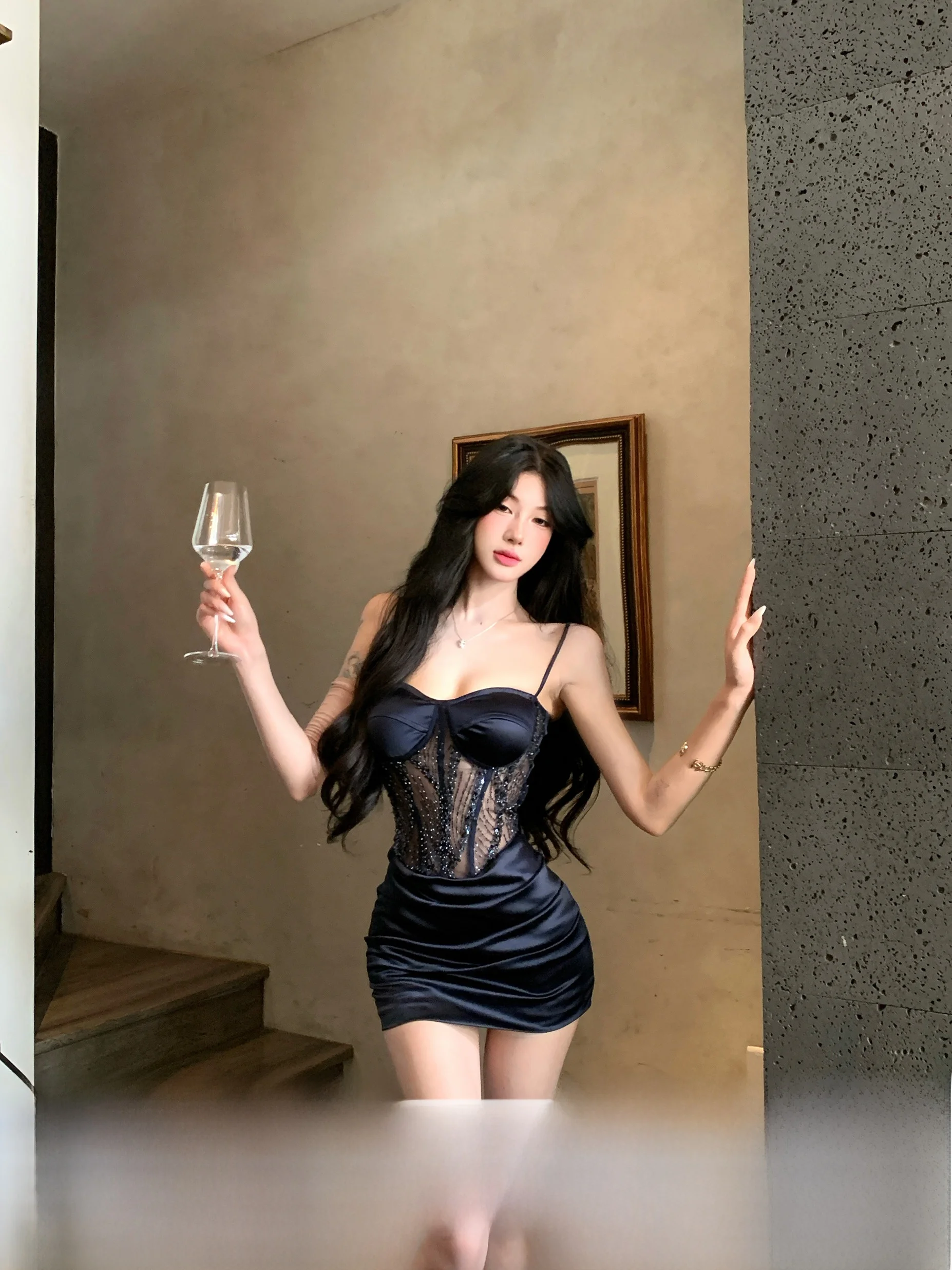 

Sexy Strapl Bustier Dr Women's New Winter 2025 Mid-Waist Constricting S-ape Sequin Patchwork Bodycon Skirt Gown