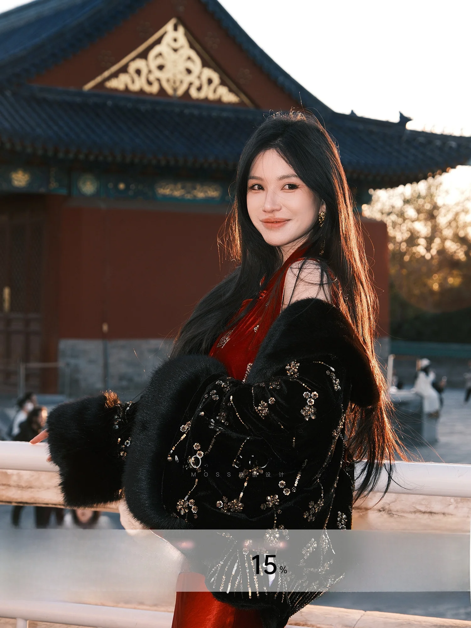 

Новая китайская тёплая женская куртка из бархата с тяжёлой вышивкой, с меховой подкладкой, длинная, с отделкой из искусственного меха, для молодёжи и женщин...