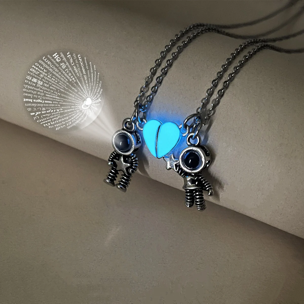 Luminous Grey Heart Projected Astronaut Couple Necklace Cross Chain Jewelry for Couples