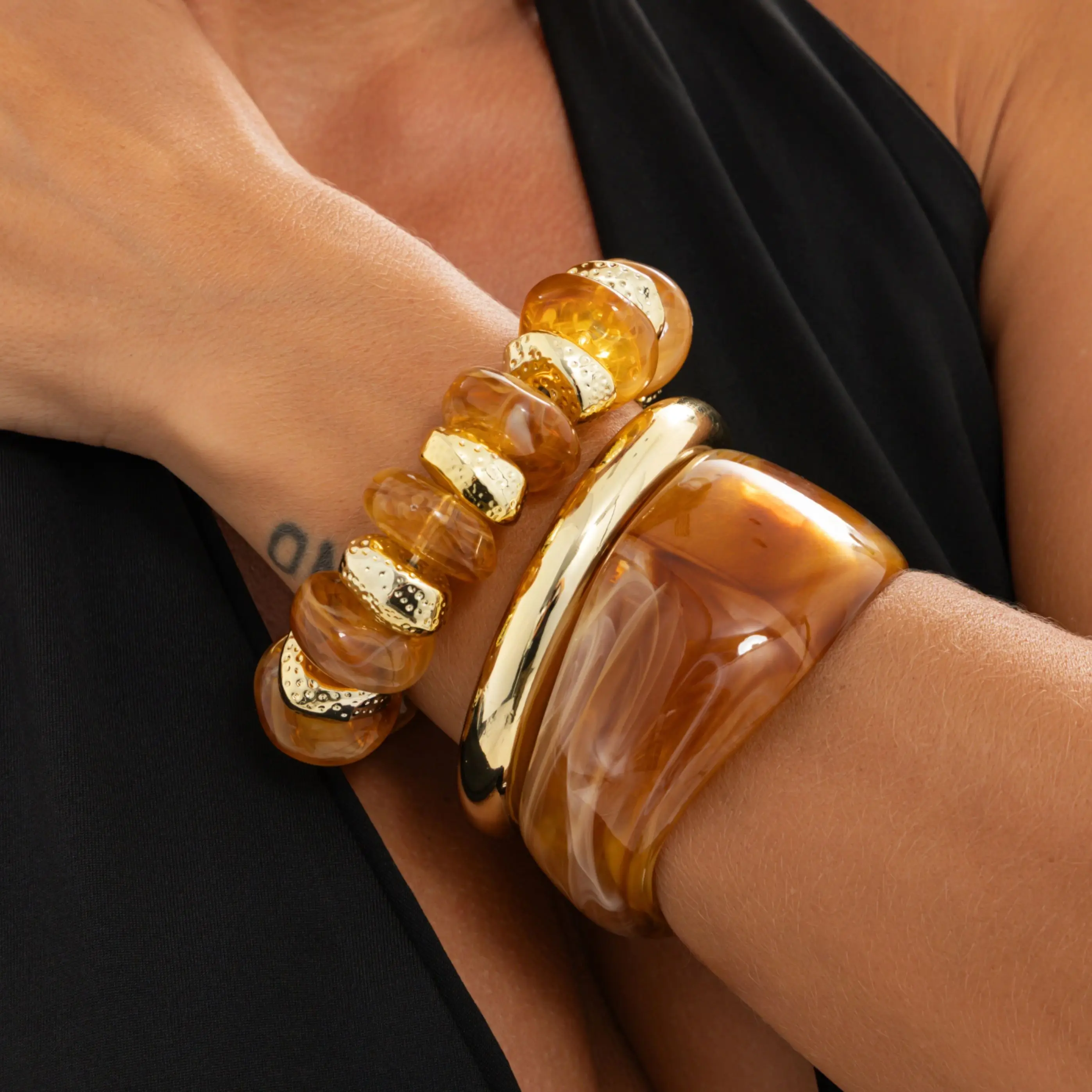 SHIXIN 3Pcs/set Vintage Geometry Resin Wide Bangles Women Men Retro Acrylic Beaded Chunky Bracelets Boho Stackable Wrist Jewelry