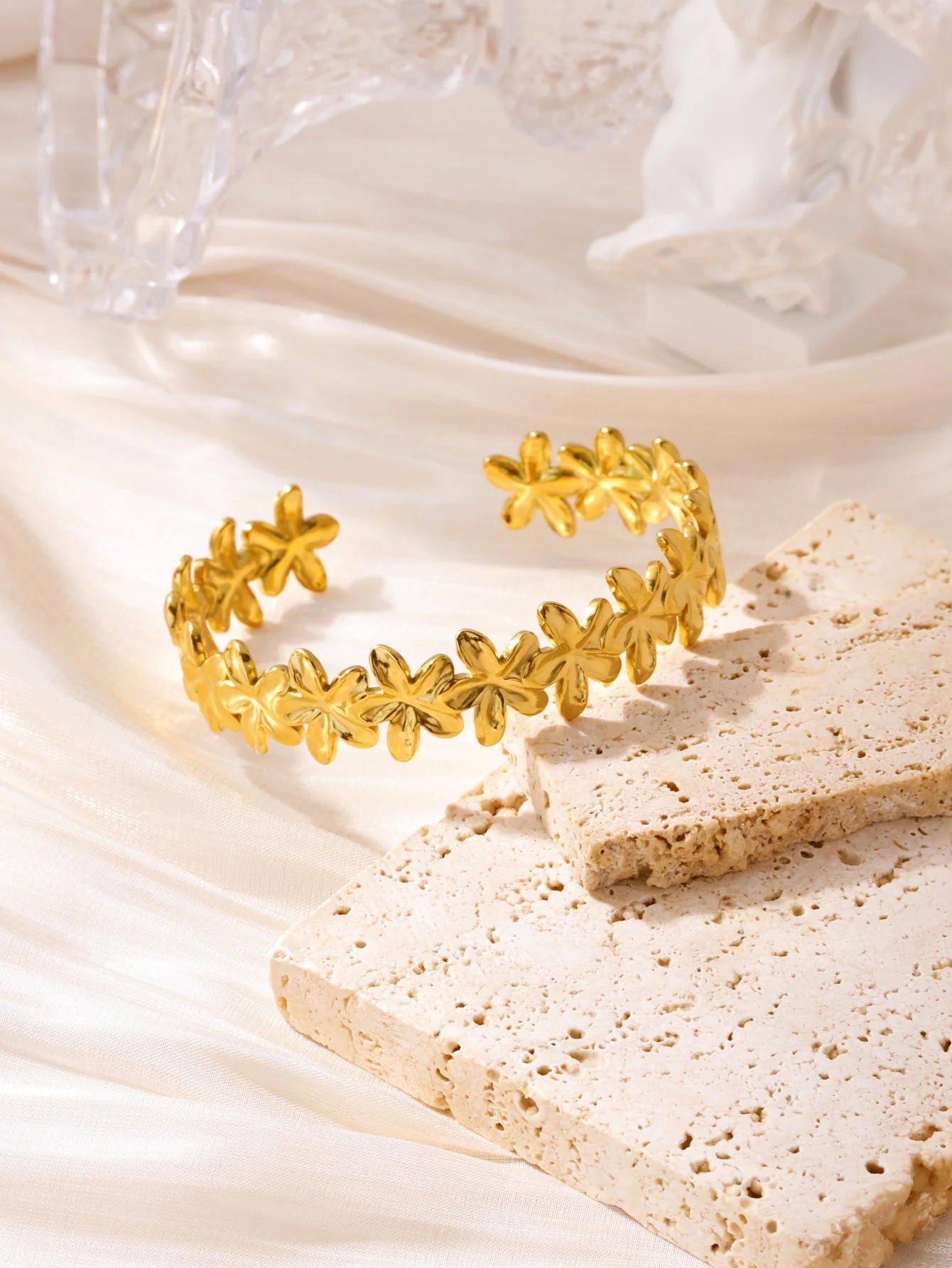 Bloem dikke opening armbanden voor vrouwen waterdicht roestvrij staal bloemen brede armband feest bruiloft hand sieraden elegant cadeau