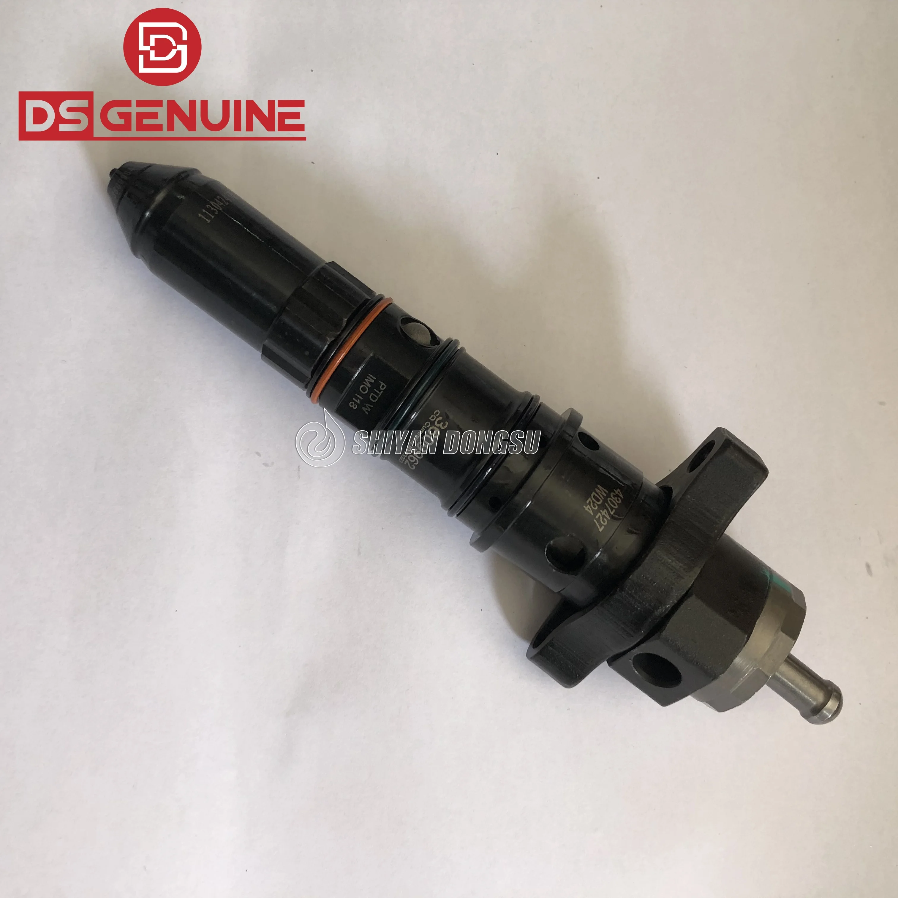 

Genuine CCEC Marine engine K38 KTA38 diesel fuel injector 3609962