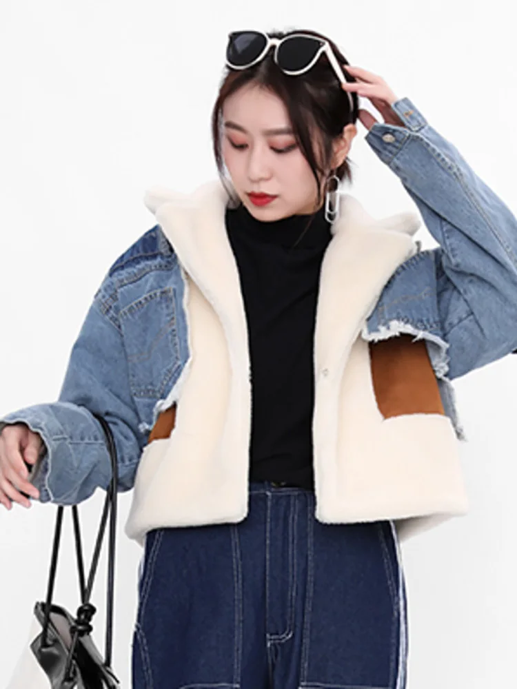 DEAT 2024 Autumn sheep fur turn-down collar full sleeves denim blue patchwork spliced clothes letters printed coat trench WJ1020