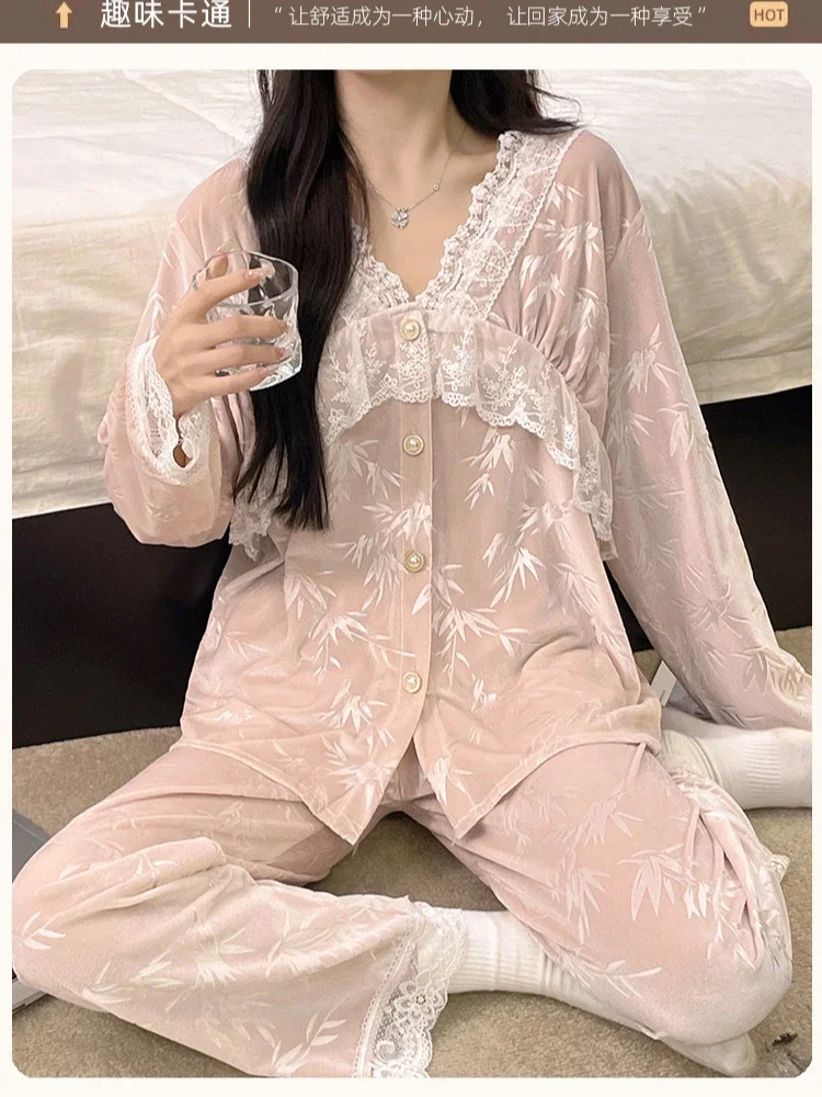 

Plus Size Embossed Winter Spring Pajamas Womens Golden Velvet Lace Loungewear Set Soft Comfortable Sleepwear Korean Home Clothes
