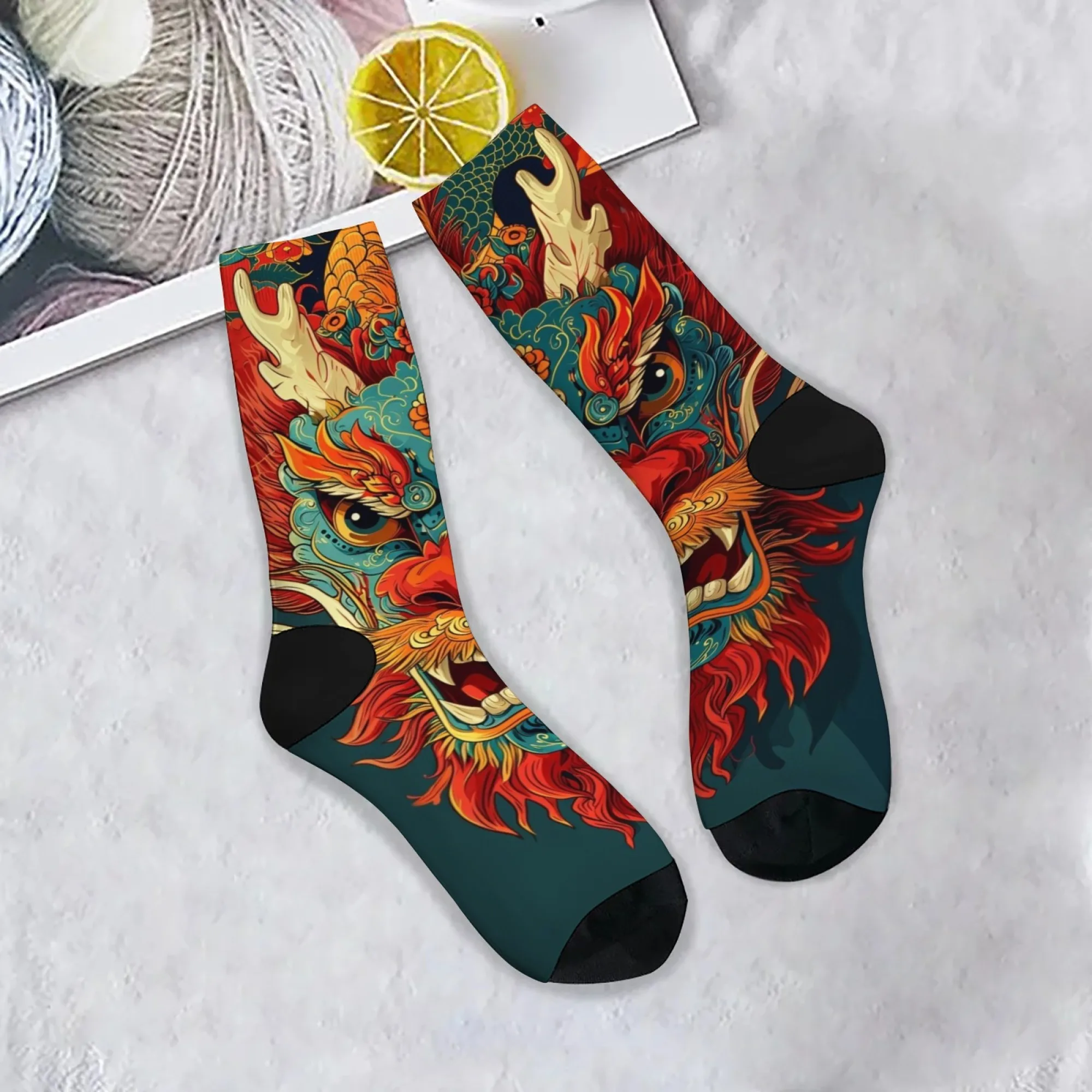 

Harajuku Retro Dragon Style Men's Socks Comfortable Breathable Non-slip Casual Socks Novelty Street Hip-Hop Themed Crew Socks