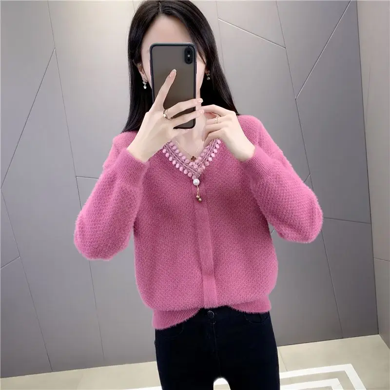 

Imitate Mink Fleece Short Sweater Women's 2024 Autumn/Winter Thickened High Waist Knitted Underlay V-Neck Pullover B571